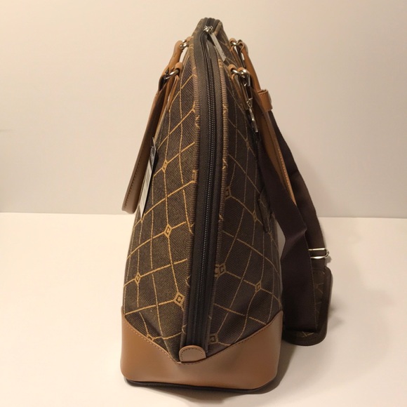 NWT Chaps travel tote Brown/tan - Picture 6 of 6